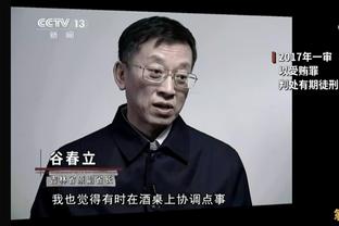 ?自称被困毛里求斯？本泽马正和前妻在毛国度假，零距离互动